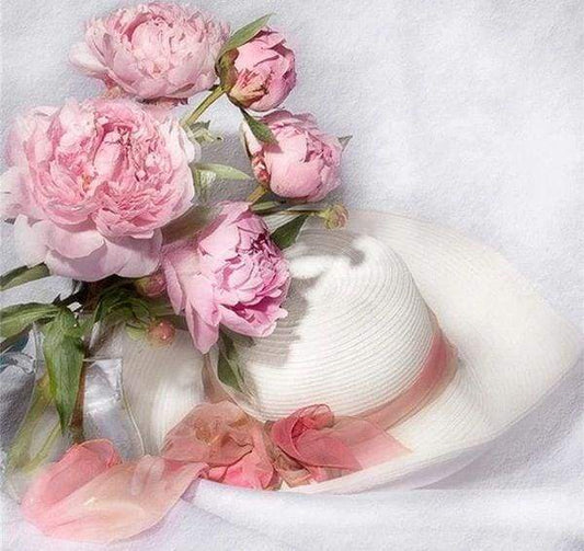 Diamond Painting - Cappello Bianco E Fiori Diamond Painting