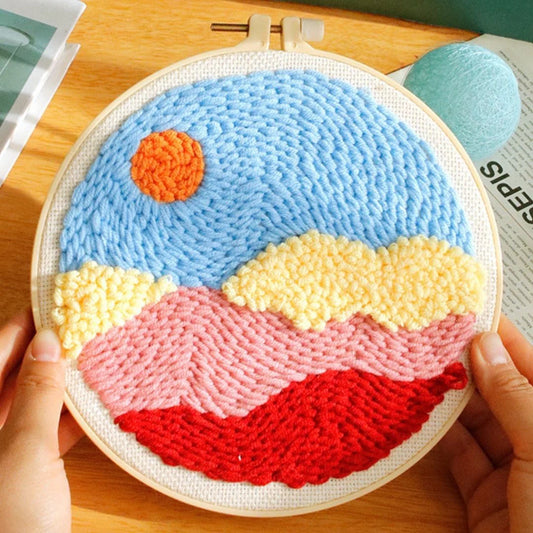 Punch Needle Kit Sole arancione su dolci colline Diamond Painting